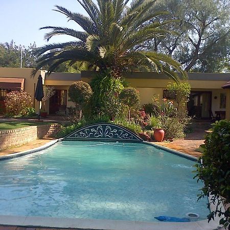 Jubilee Lodge Guest House Johannesburg Esterno foto