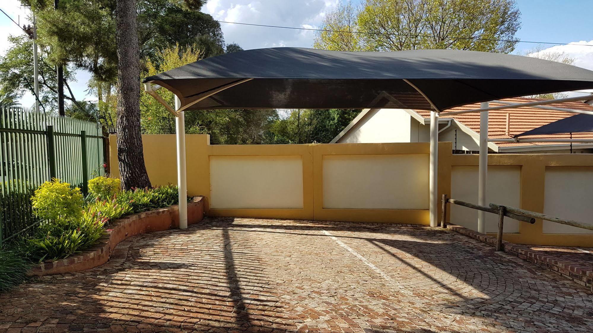 Jubilee Lodge Guest House Johannesburg Esterno foto
